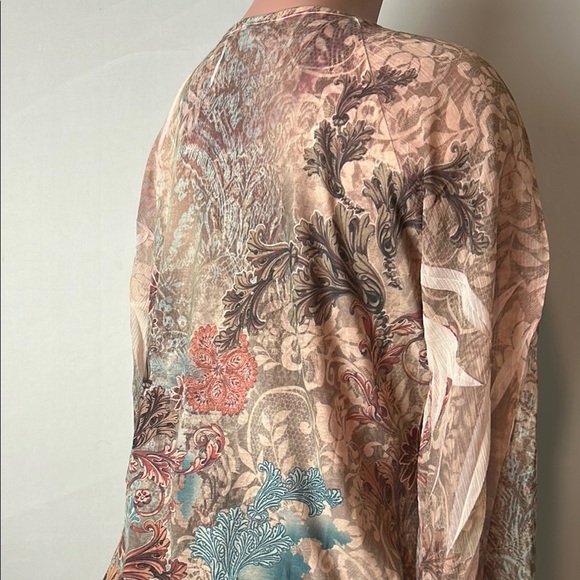 Chicos Women’s Top Shirt Tie Dye Embellished L3/4 Bell Sleeve Size 2(Large) - Picture 12 of 13